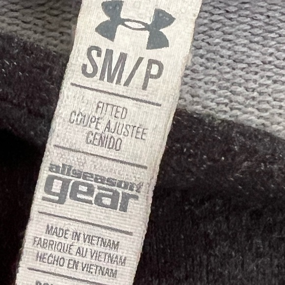 (SM) Under Armour side zip hoodie with thumb holes - Picture 3 of 4